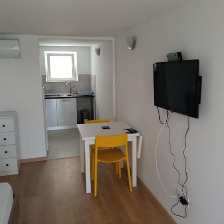 Apartmani Jure Peric Duće Exteriér fotografie